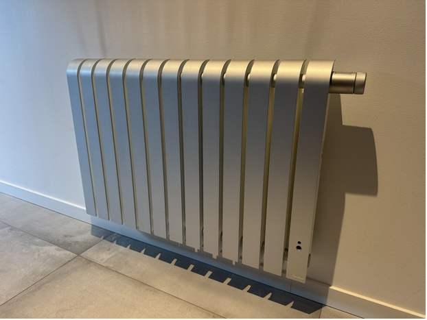 Radiateur électrique connecté Thermor installé