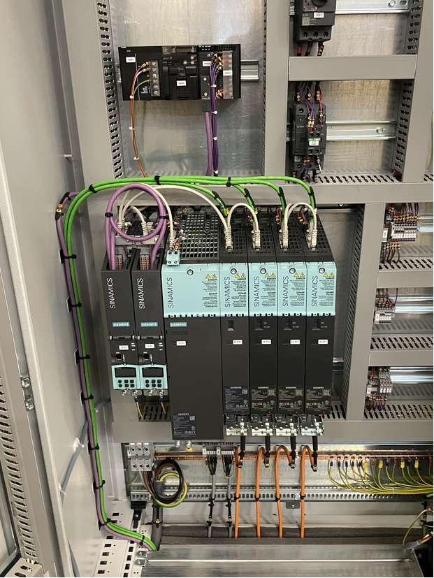 Tertiaire / industrie — variateurs Siemens Sinamics